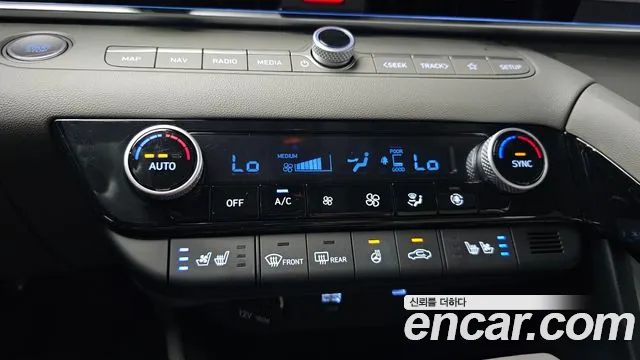 Hyundai Avante — Фото автомобиля 24