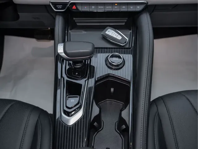 Geely Xingyue L — Фото автомобиля 19