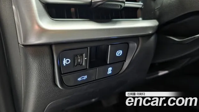 Hyundai Grandeur GN7 — Фото автомобиля 29