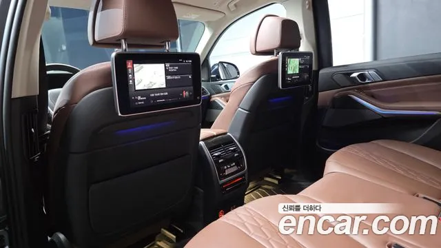 BMW X7 G07 — Фото автомобиля 19