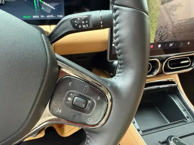 Leapmotor Leapmotor C11 2024 Extended Range 300 Premium Edition — Фото автомобиля 10