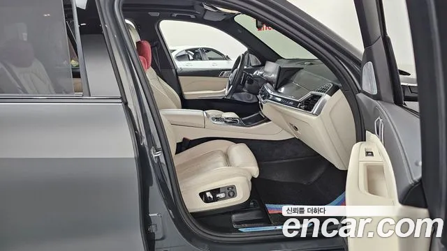 BMW X5 xDrive 40i M Sport Pro Special Edition — Фото автомобиля 23