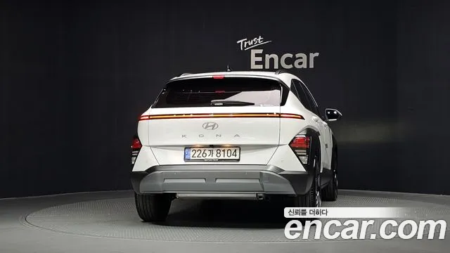 Hyundai Kona SX2 — Фото автомобиля 4