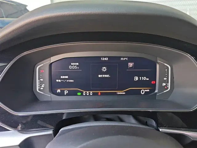 Volkswagen Passat — Фото автомобиля 11