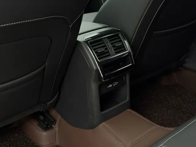 Skoda Superb — Фото автомобиля 14