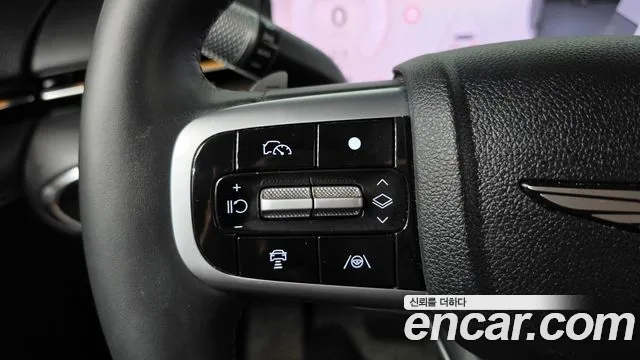 Genesis GV70 — Фото автомобиля 22