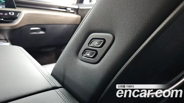Kia K8 2.5 Бензин 2WD — Фото автомобиля 3