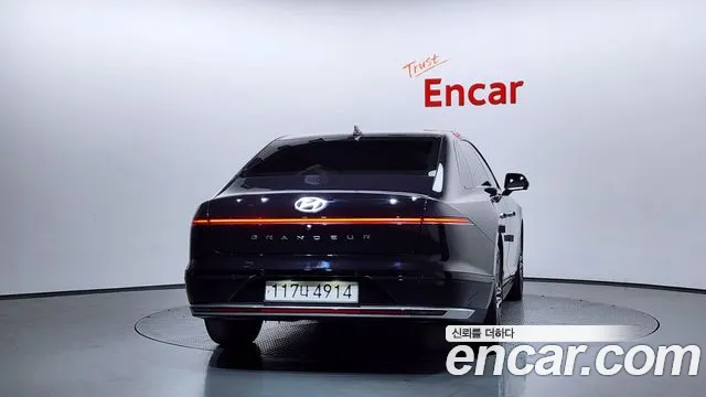Hyundai Grandeur Grandeur (GN7) 3.5 Бензин 4WD — Фото автомобиля 4