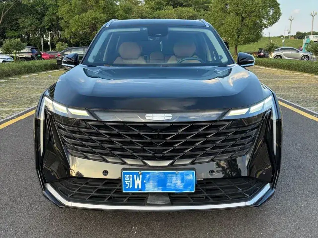 Geely Boyue L — Фото автомобиля 2