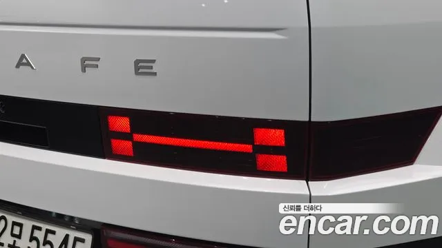 Hyundai Santa Fe MX5 — Фото автомобиля 8