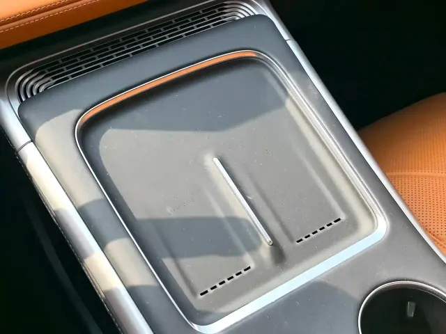 Xpeng G9 — Фото автомобиля 14