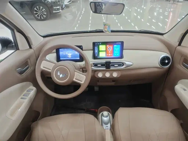 Wuling Hongguang Mini EV — Фото автомобиля 9
