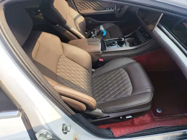 BYD Han — Фото автомобиля 24