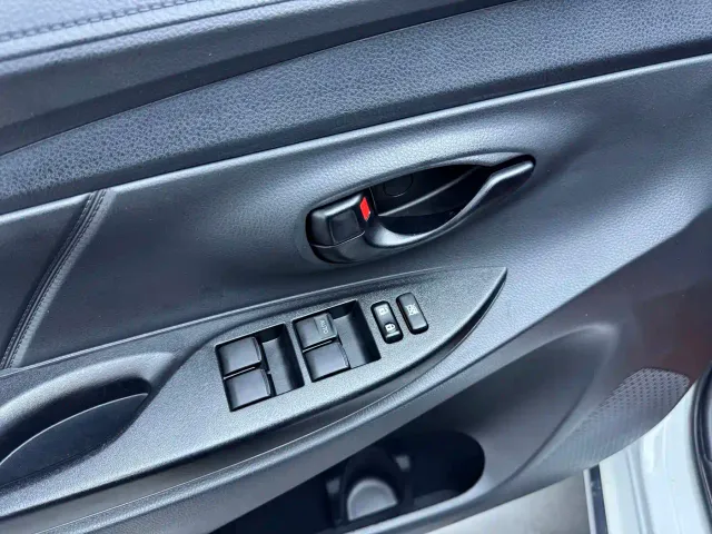 Toyota YARiS L Zhi Xuan — Фото автомобиля 11