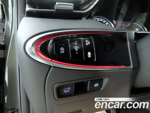 Genesis GV70 — Фото автомобиля 14