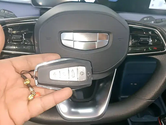 Geely Geometry E Firefly — Фото автомобиля 8