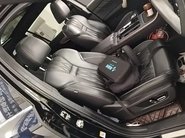 GAC Trumpchi GS8 — Фото автомобиля 24