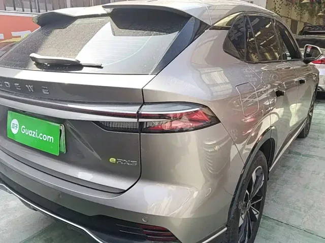 Roewe RX5 — Фото автомобиля 7