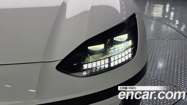 Hyundai Ioniq6 Long Range AWD — Фото автомобиля 17