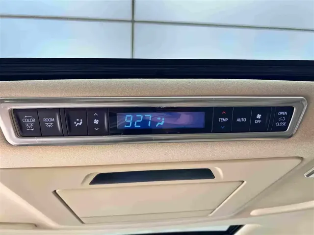 Toyota Alphard — Фото автомобиля 16
