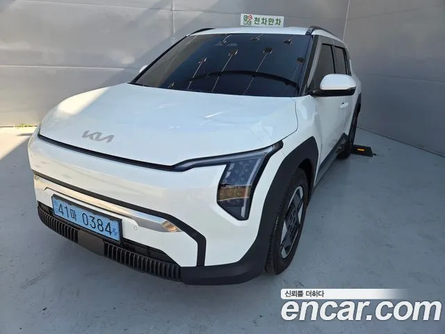 Kia EV3 — Фото автомобиля 2