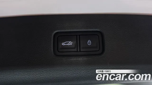 Genesis GV80 — Фото автомобиля 24