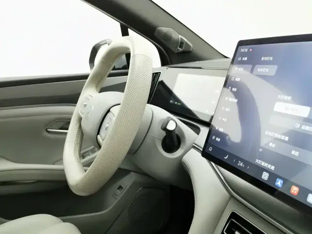 BYD Song Ultra — Фото автомобиля 22