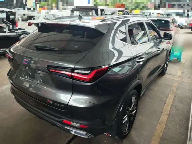 Changan Oushang X5 — Фото автомобиля 6