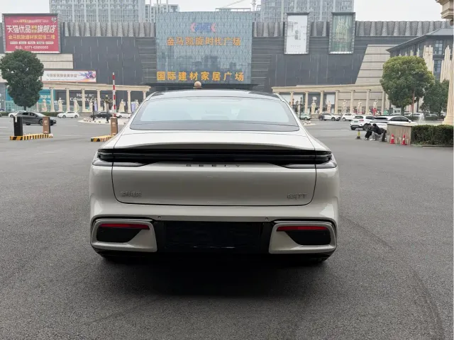 Geely Galaxy TT — Фото автомобиля 8