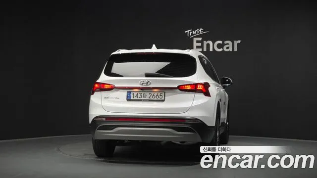 Hyundai Santafe Новый Santa Fe Бензин 2.5T 2WD — Фото автомобиля 4