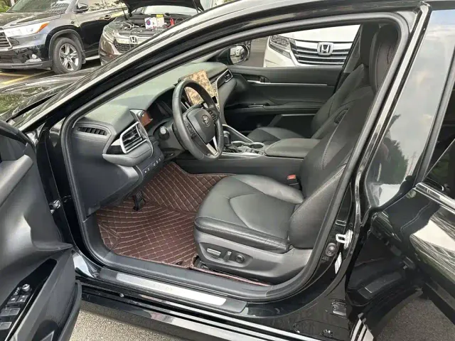 Toyota Camry 2021 2.5G Luxury Edition — Фото автомобиля 7
