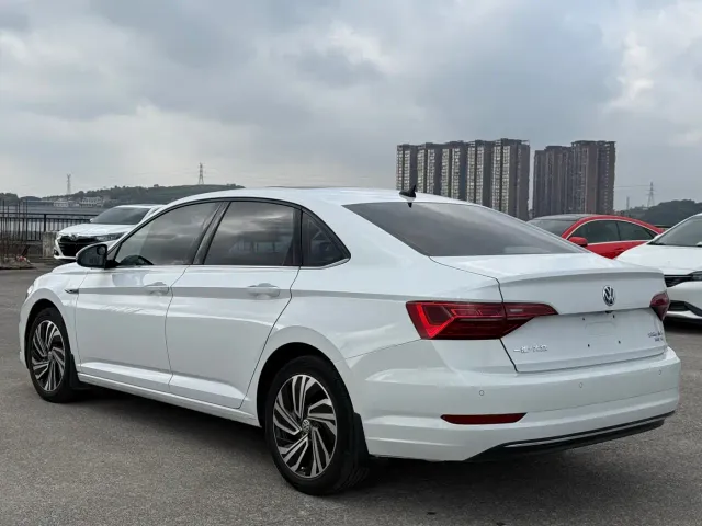 Volkswagen Sagitar — Фото автомобиля 15