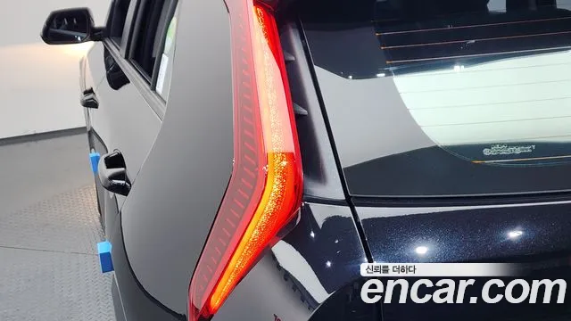 Kia Niro All Niro EV Air — Фото автомобиля 23