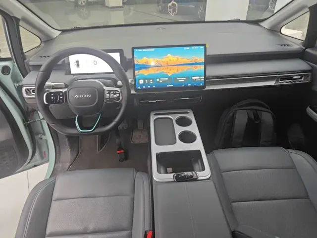 GAC Aion Y — Фото автомобиля 9