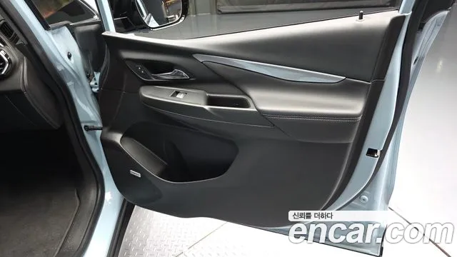 ChevroletGMDaewoo Bolt EV — Фото автомобиля 24