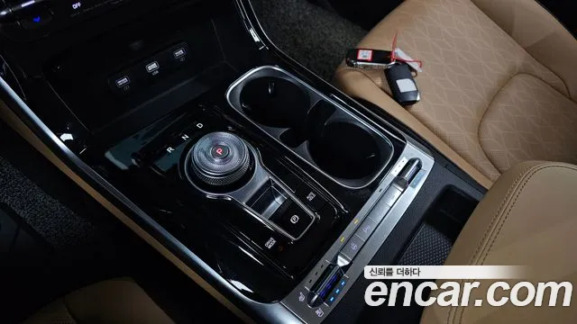Kia Canival Carnival 4 поколение Дизель 11 мест Noblesse — Фото автомобиля 9