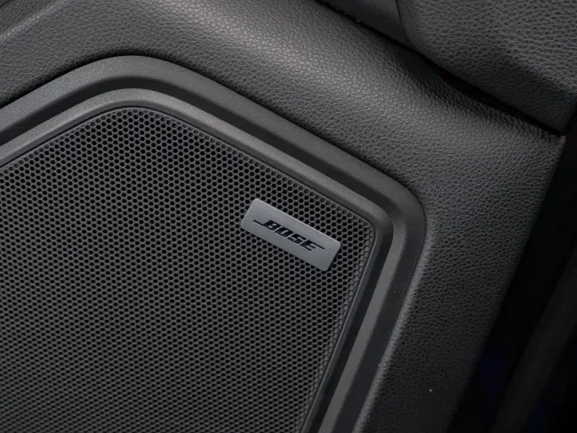 Porsche Macan — Фото автомобиля 8
