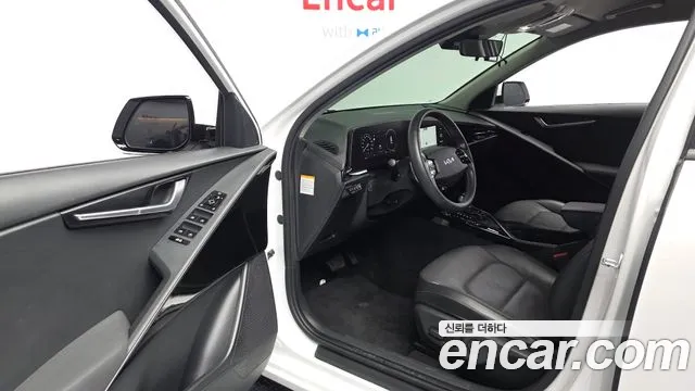 Kia Niro The All New Niro Prestige — Фото автомобиля 10