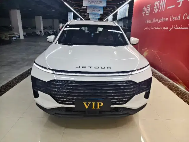 Jetour X70 Plus — Фото автомобиля 2