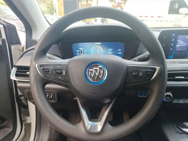 Buick Velite 6 — Фото автомобиля 11