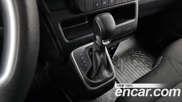 Hyundai Staria — Фото автомобиля 9