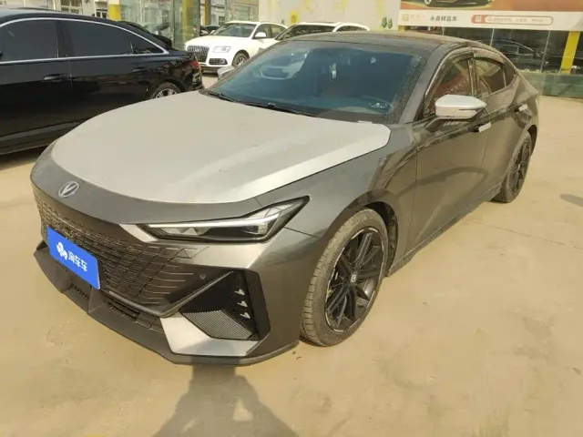 Фотография автомобиля — Changan UNI-V