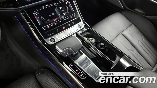 Audi A8 55 TFSI quattro Premium LWB — Фото автомобиля 9