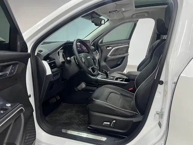 Haval H6 — Фото автомобиля 10