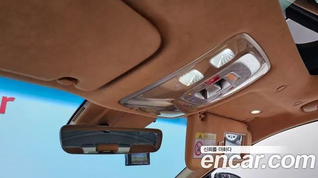 Genesis G90 Бензин 3.5 турбо AWD — Фото автомобиля 15