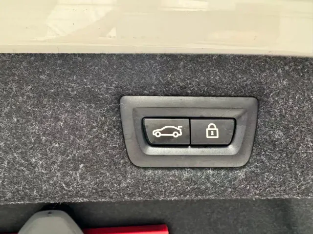 BMW 5 Series — Фото автомобиля 24