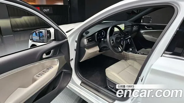 Genesis G70 — Фото автомобиля 11