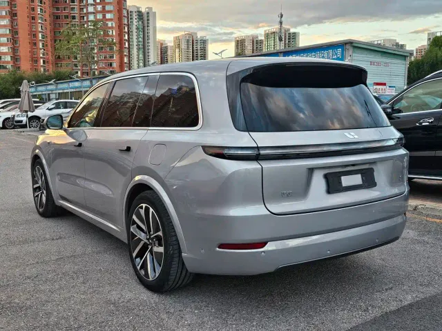 Li Auto L9 — Фото автомобиля 3