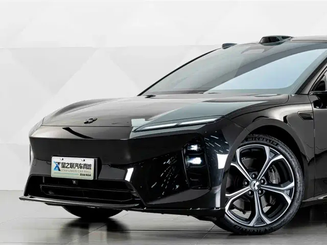 Nio ET5 Touring — Фото автомобиля 4