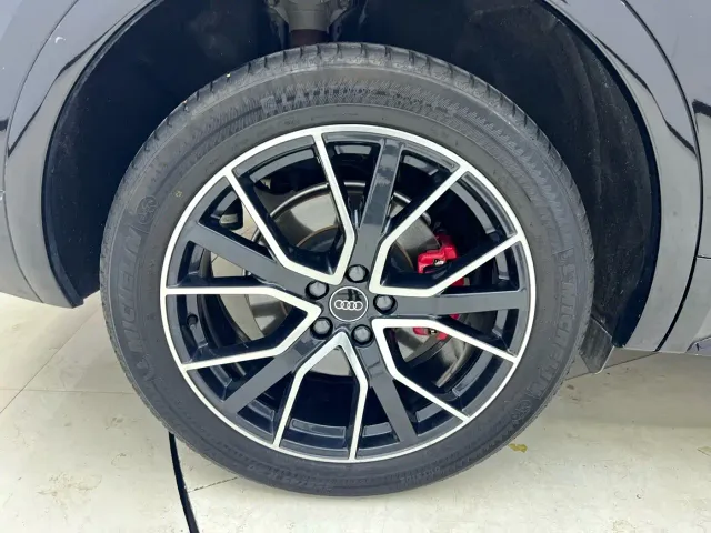 Audi Audi Q5L 2024 Model 45 TFSI Luxury Dynamic — Фото автомобиля 25